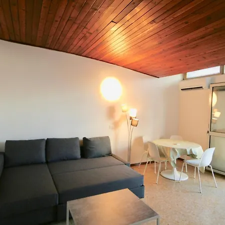 Ba- Peggy Apartment